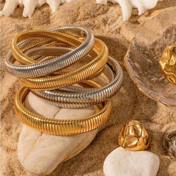 Flex Snake Chain Stretch Bracelet Set in Gold - Picture 2 of 5